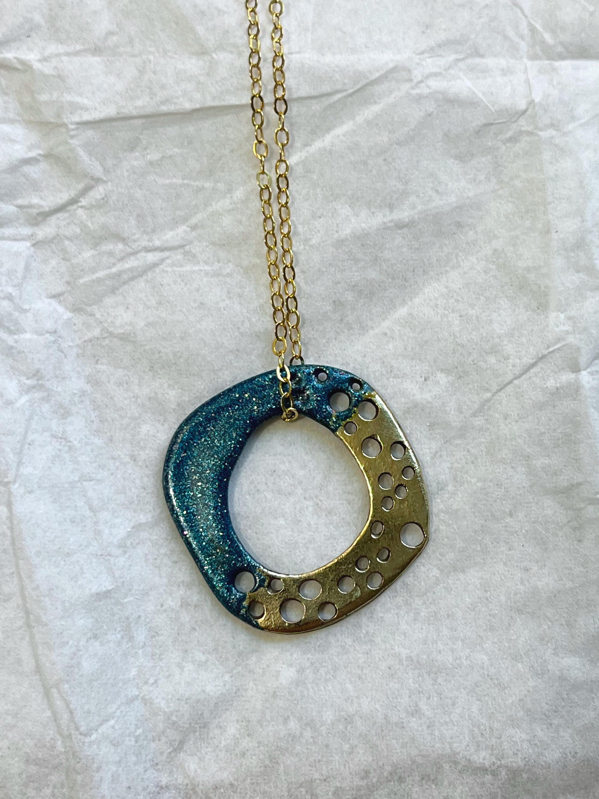 Seven Seas Coral Hoop Necklace South Pacific