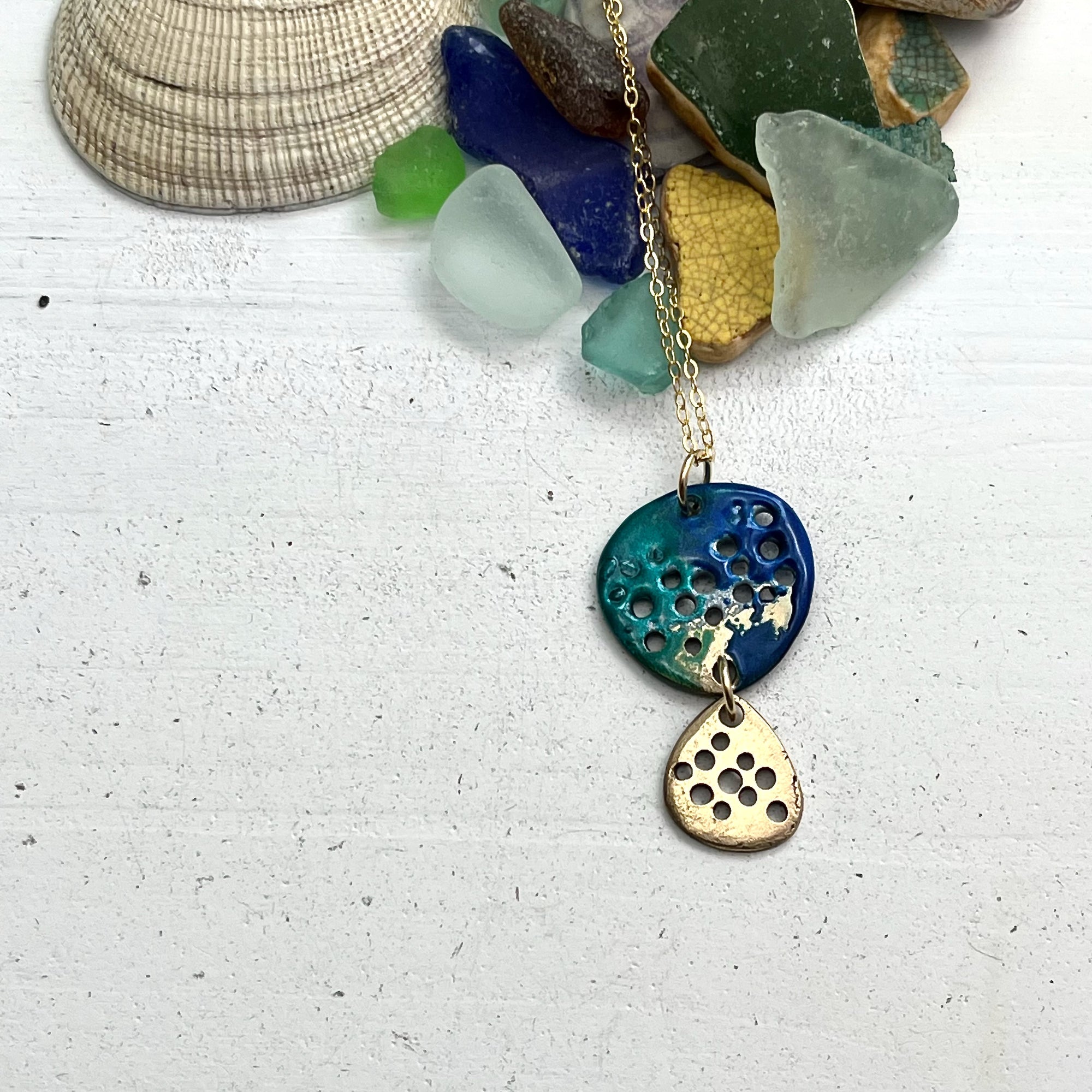 Sea Breeze Droplet Necklace Lagoon