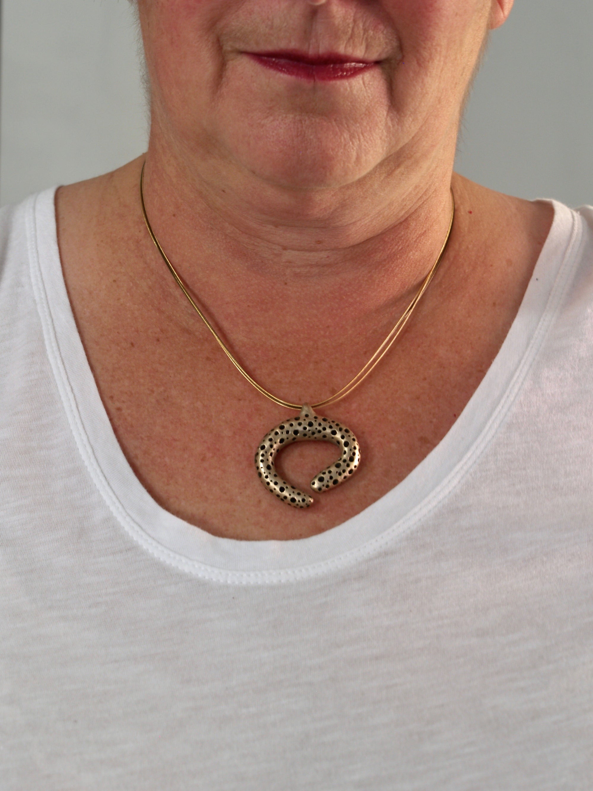 Ocean curl pendant large