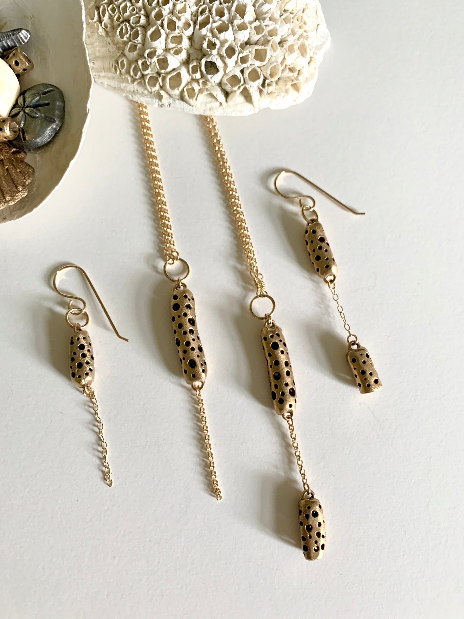 Meet the bronze {bead} dangles!