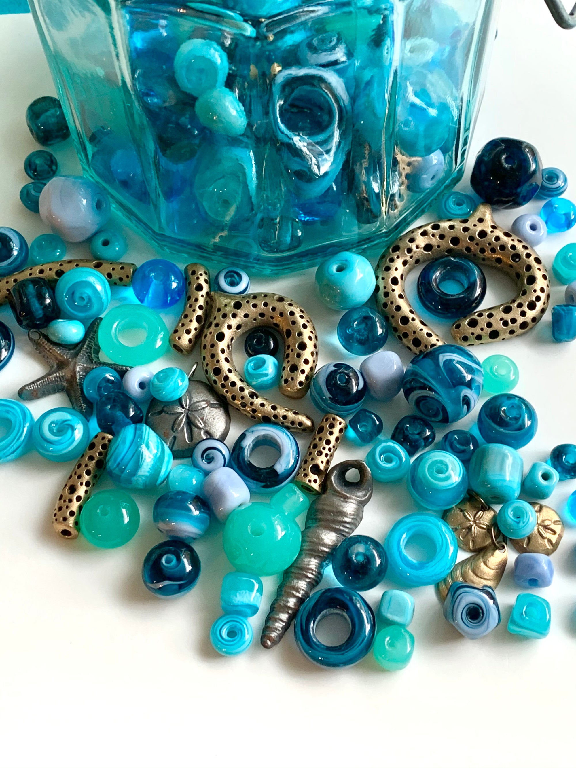 Mermaid ocean depths of beads