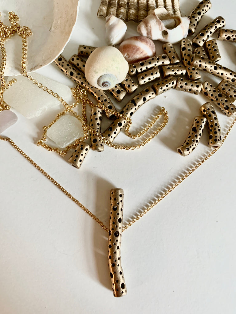 Chain chain chain {gold that is}